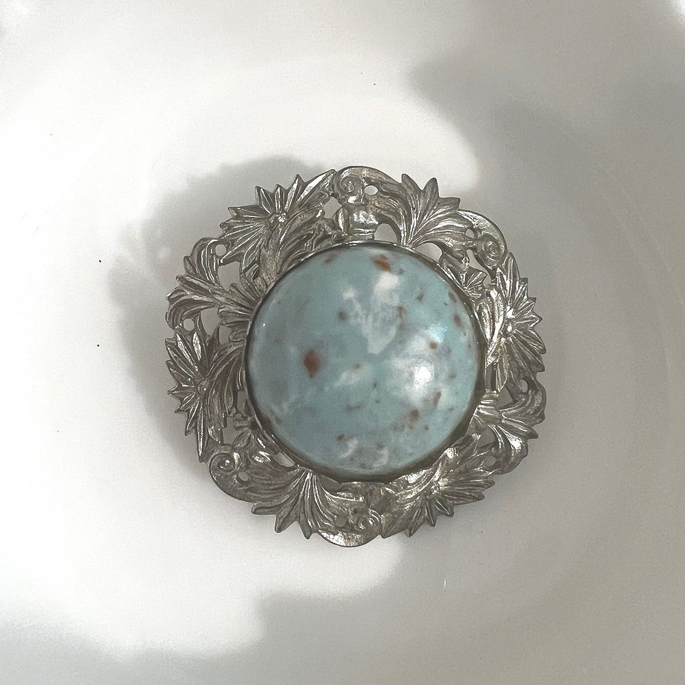 Vtg Victorian Style Silver Turquoise Blue Cabochon Floral Filigree Brooch Pin